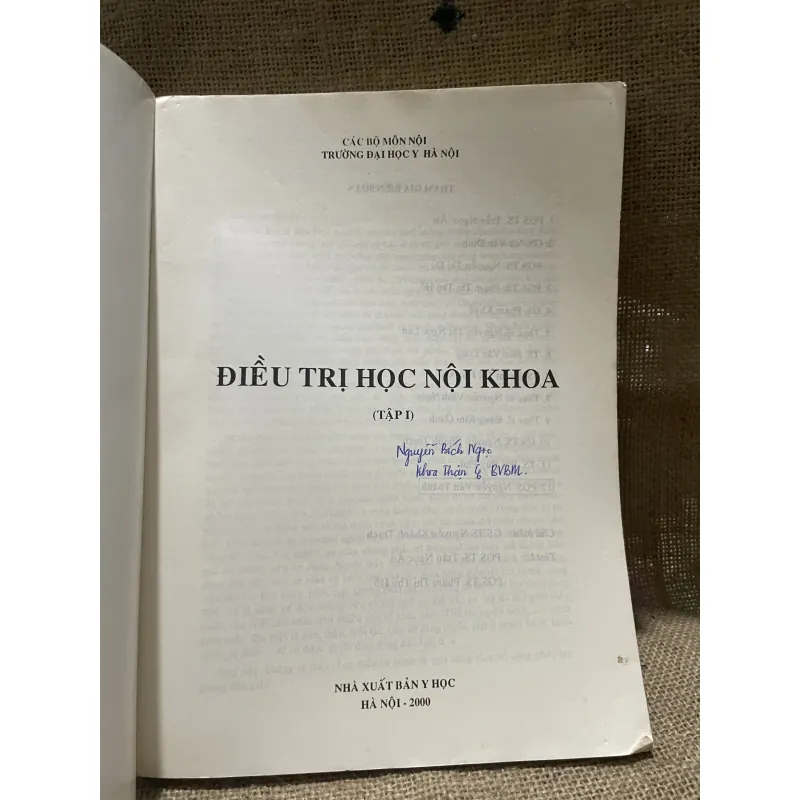Điều trị học nội khoa tập một -sách y khổ lớn -270 trang  799776