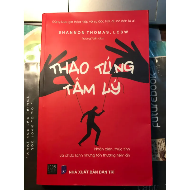 Thao túng tâm lý 1019893
