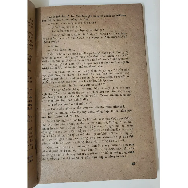 Thơ, truyện ngắn, truyện vừa & tiểu thuyết, tất cả trong 1q TÊN PHÁT XÍT MẶC THƯỜNG PHỤC 788310