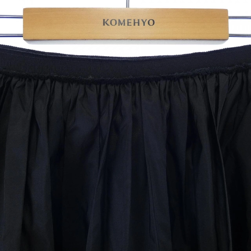 Chân váy FOXEY - Hàng hiệu Authentic 822817