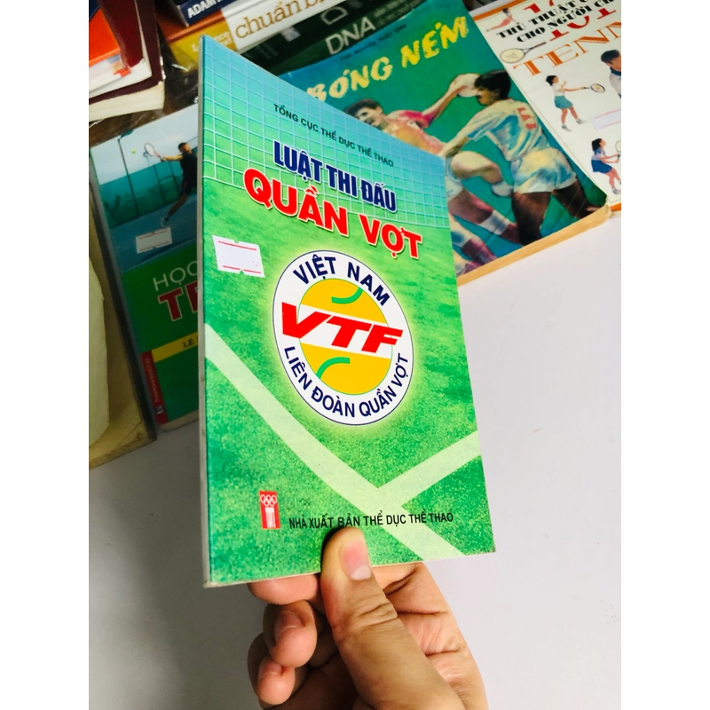 LUẬT THI ĐẤU QUẦN VỢT  552625