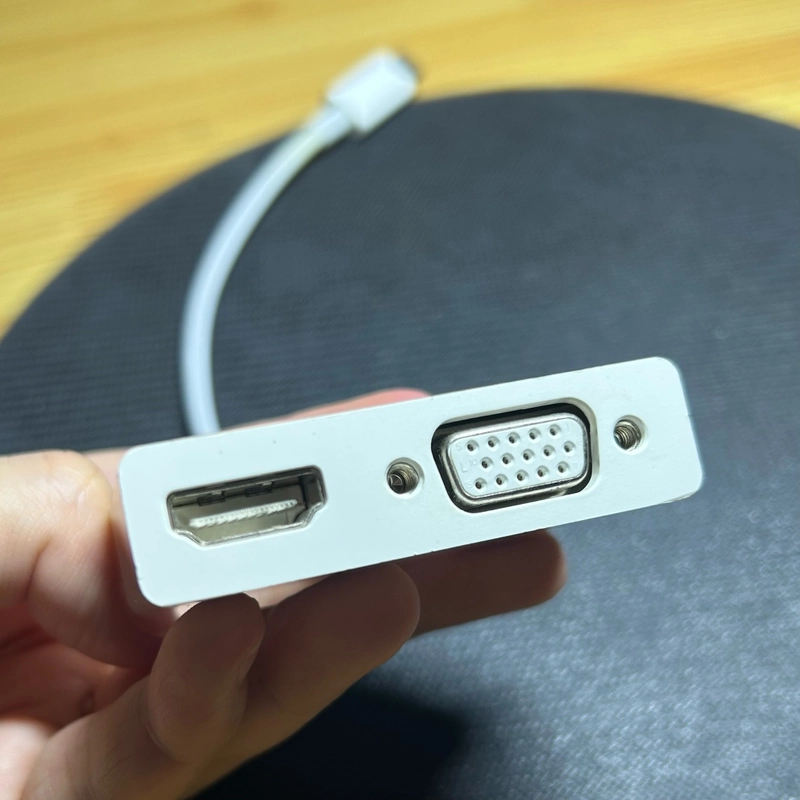 Bộ cáp UGREEN chuyển đổi TYPE C sang HDMI + VGA 473815