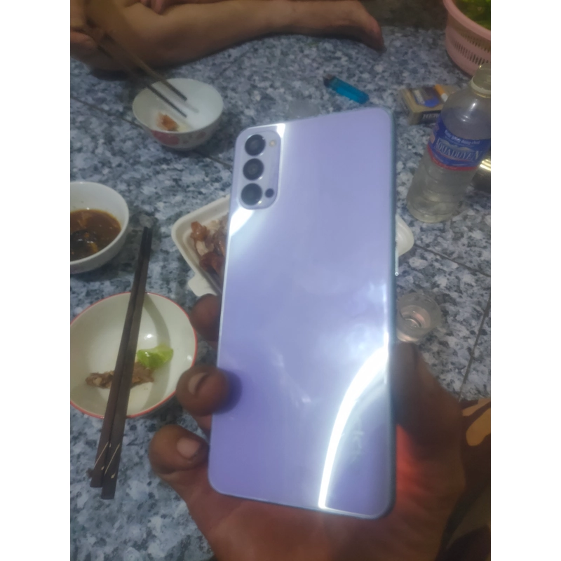 Oppo reno4-5g  471096