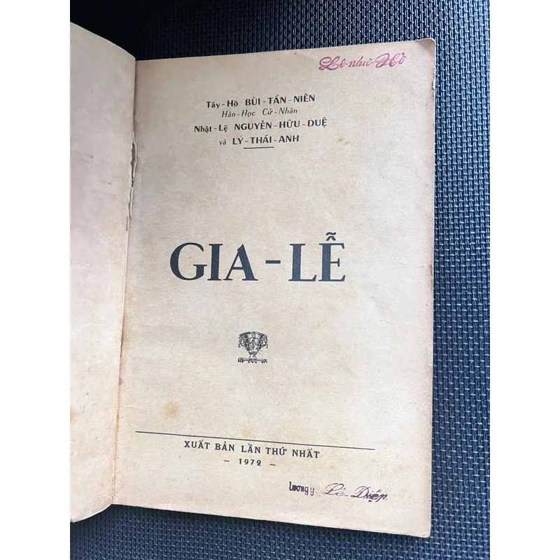 Gia Lễ - Bùi Tấn Niên (1972) 591427