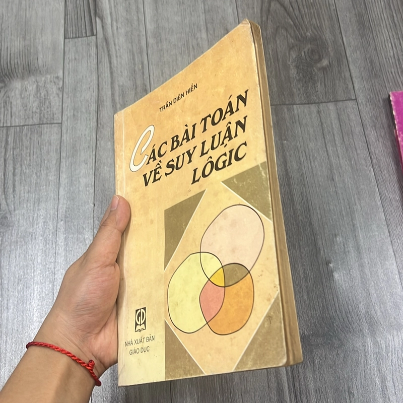 Các bài toán về suy luận logic. 2a4 527875