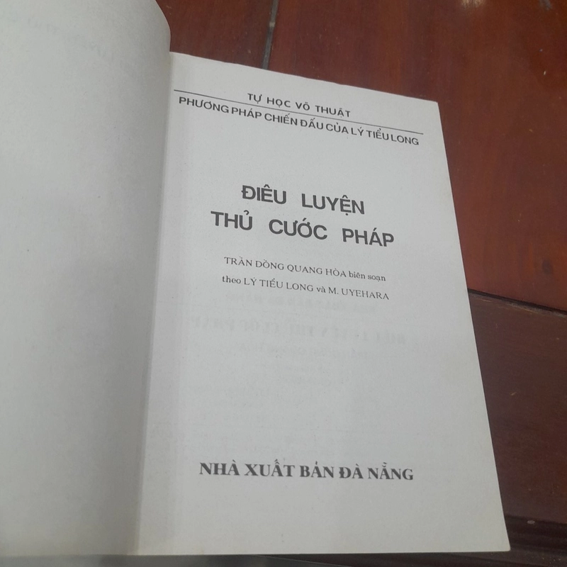 Phương pháp chiến đấu của LÝ TIỂU LONG, điêu luyện Thủ Cước Pháp 464344