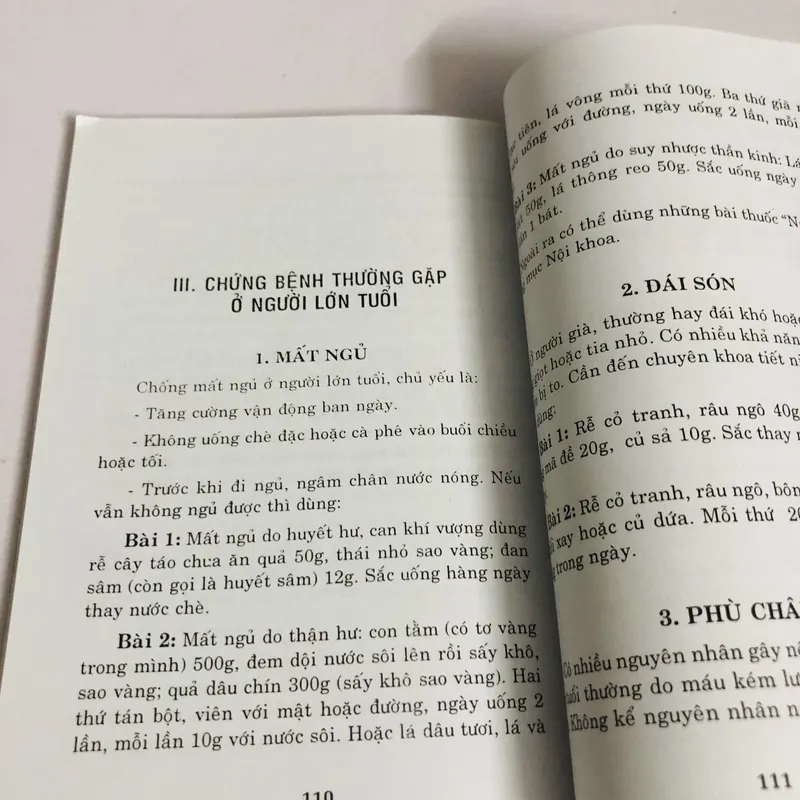 THUỐC NAM TRONG GIA ĐÌNH  693706