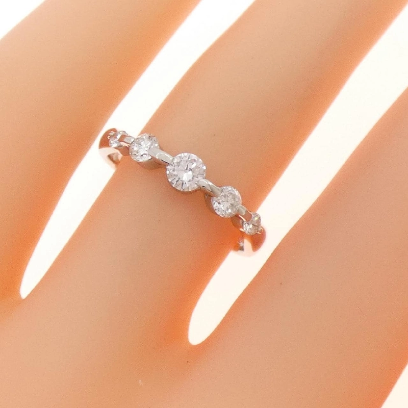 Nhẫn kim cương PT900 0.40CT 668115