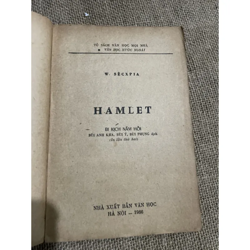 HAMLET - Shakespeare  - 1986  797035