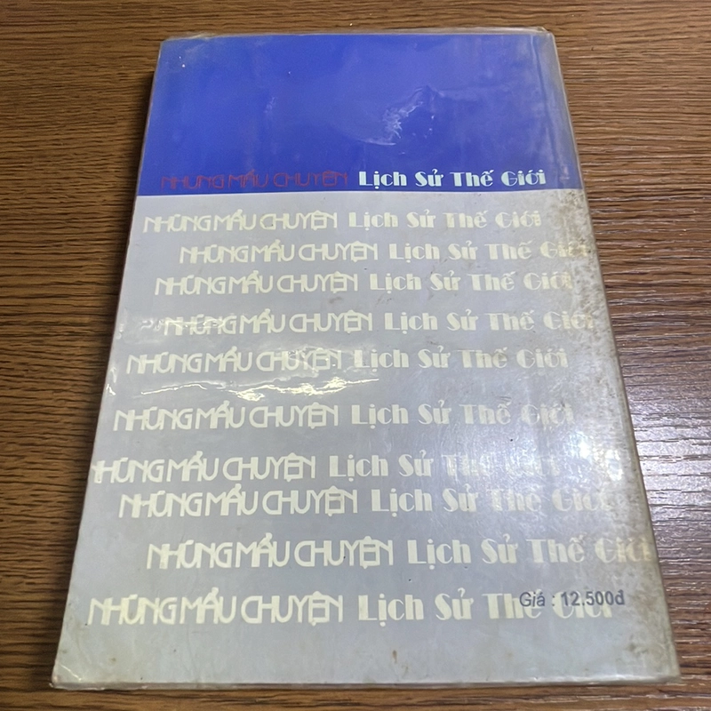 Những mẩu chuyện lịch sử thế giới tập một Đặng Đức An 378403
