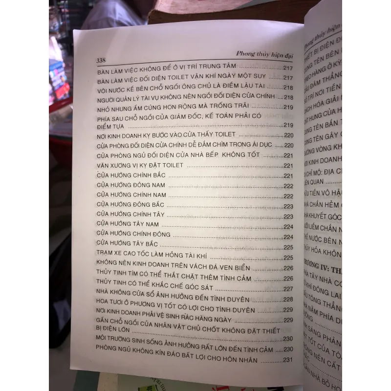 Phong thuỷ hiện đại xem bằng hình - Trần Di Khôi 1029320