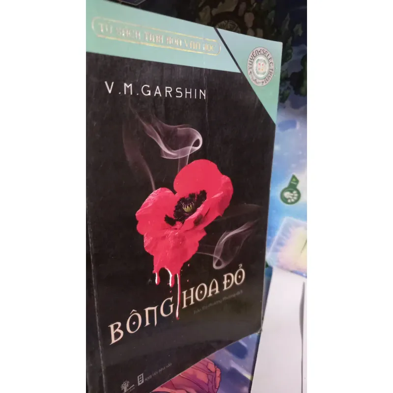 bông hoa đỏ - văn học kinh điển 1023144