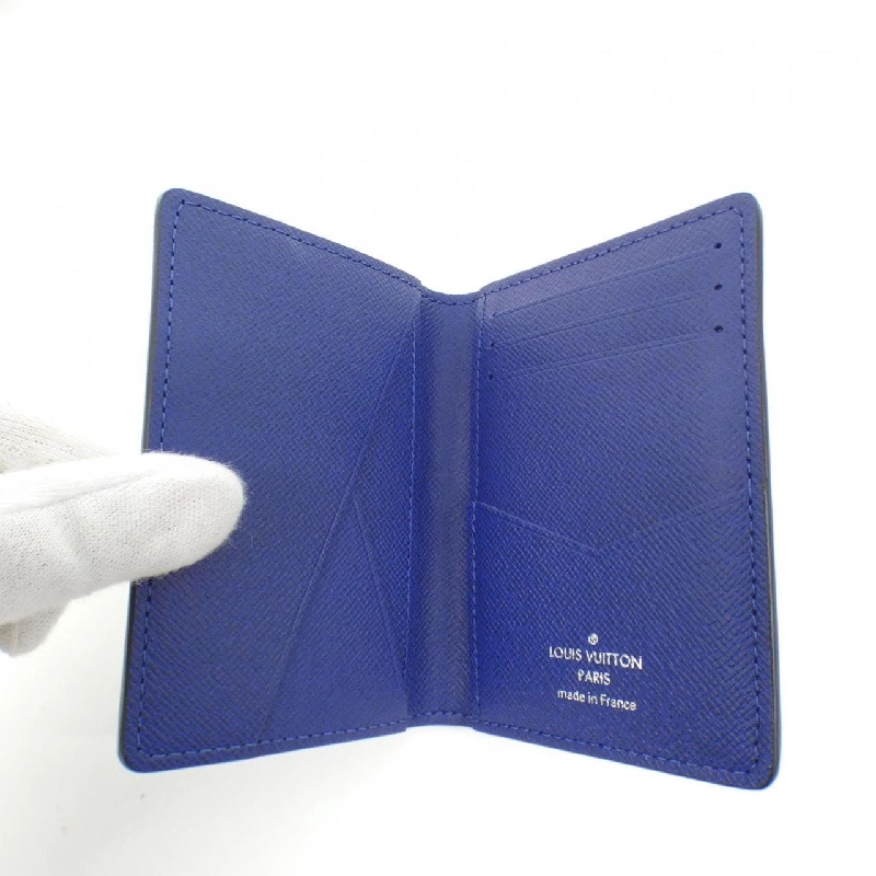 Ví thẻ Louis Vuitton Taiga Lama Organizer de Posh M30301 624911