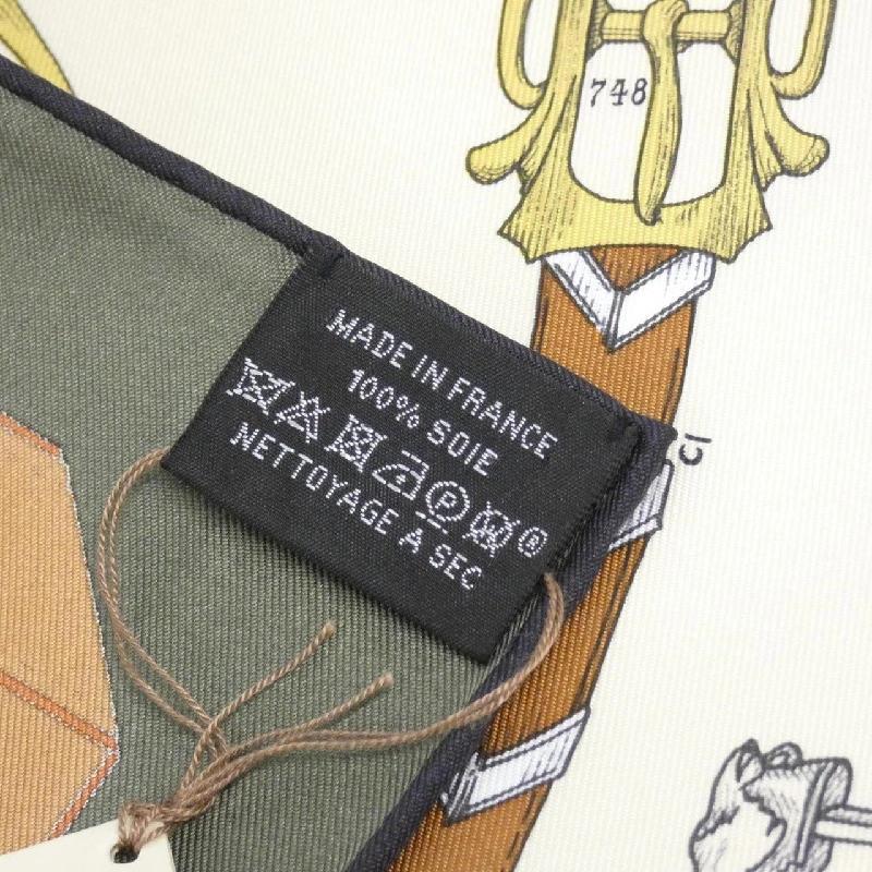 Hàng hiệu Authentic Hermès LES CHEVAUX DECHAINES Khăn quàng 771904
