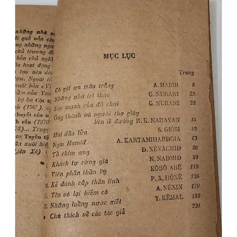 Truyện ngắn các nước: KẺ ĐÁNH CẮP THẦN LINH 791567