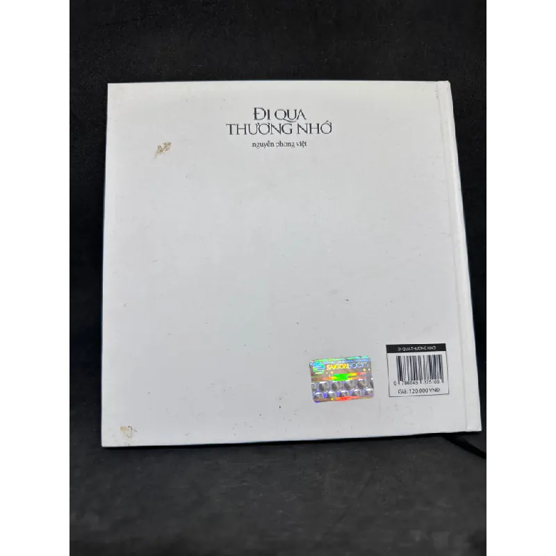 Đi Qua Thương Nhớ (Bìa Cứng + Cd), Nguyễn Phong Việt, Mới 90% SBM270325 425681