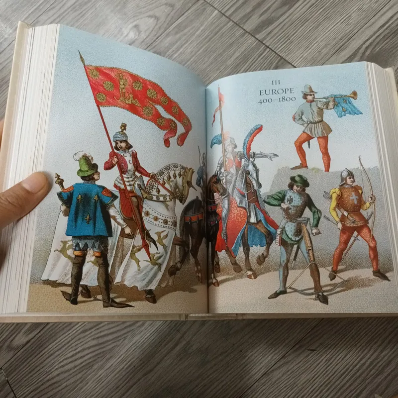 The Costume History- Auguste Racinet 690520