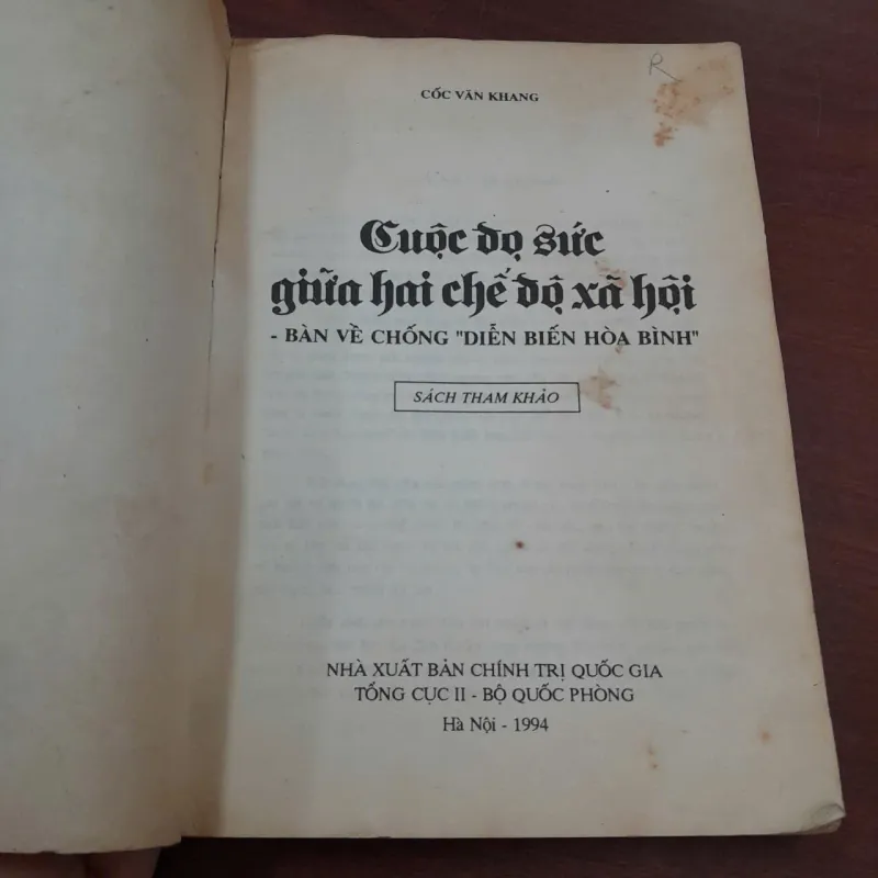 CUỘC ĐỌ SỨC GIỮA HAI CHẾ ĐỘ XÃ HỘI BÀN VỀ CHỐNG "DIỄN BIẾN HÒA BÌNH " 443480