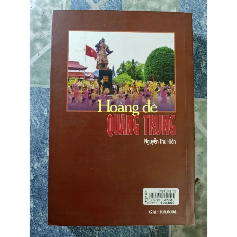 Hoàng đế Quang Trung - Nguyễn Thu Hiền 932655