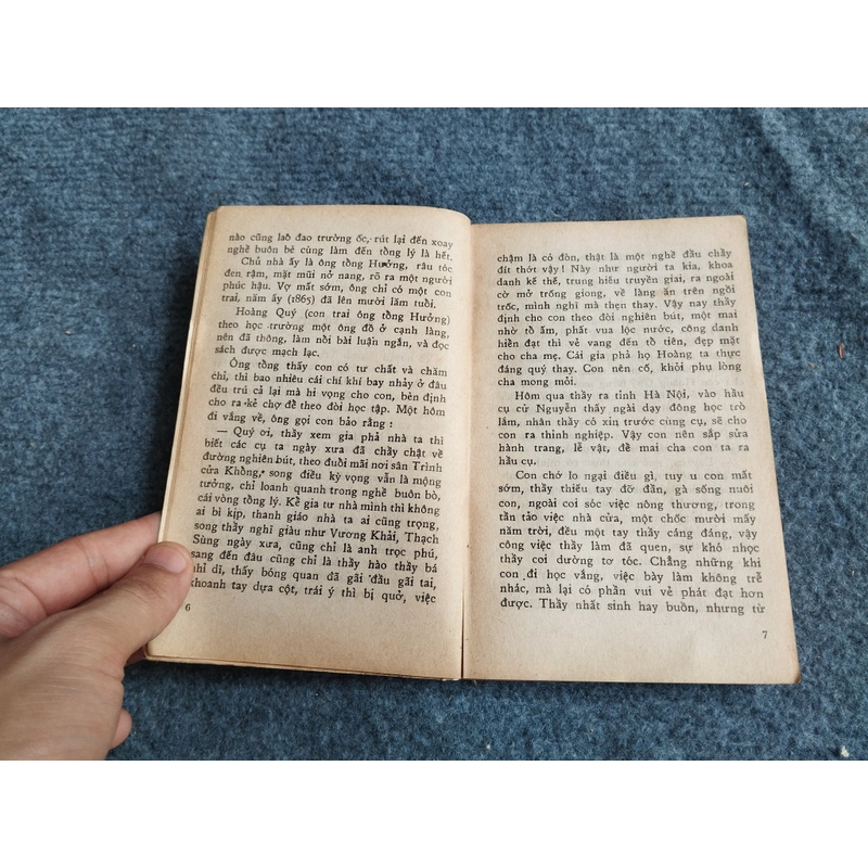 NGỰA NGƯỜI VÀ NGƯỜI NGỰA - NGUYỄN CÔNG HOAN 478535