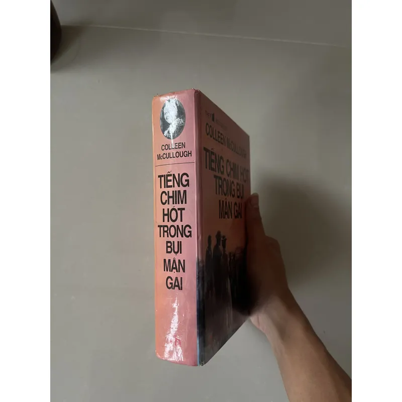 Tiếng Chim Hót Trong Bụi Mận Gai 697680