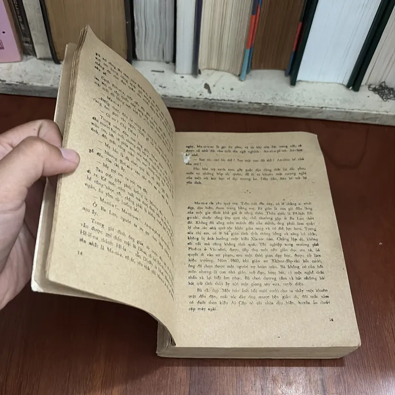 II Sách Xưa: MARI QUIRI - EVƠ QUIRI - 1982 591659