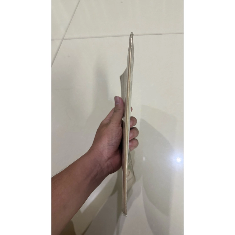 SÓI TRẮNG VÀ HOÀNG TỬ ÚT - CÔ TÍCH BẰNG TRANH ĐẶC SẮC DÀNH CHO THIẾU NHI 452301