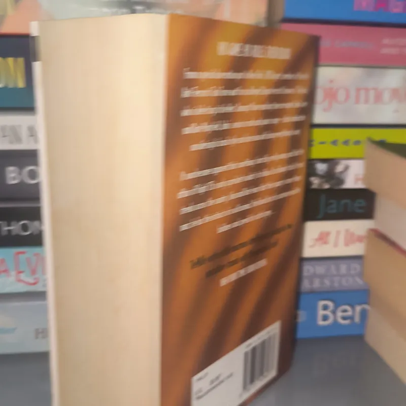 Ngoại văn cũ giá rẻ Nelson Demille - The lion's Game (pocket size) 932800