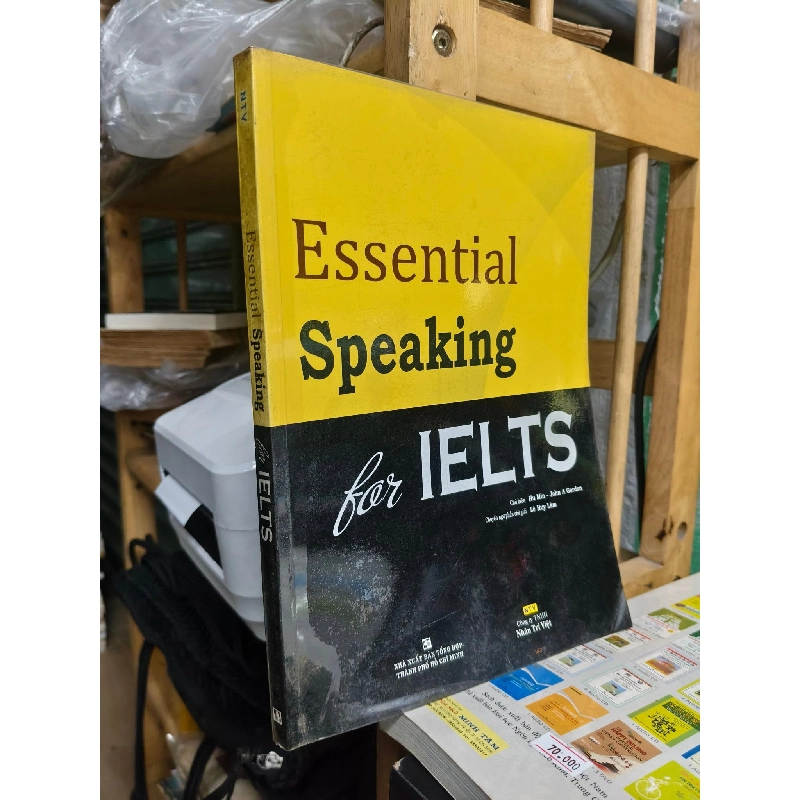 ESSENTIAL SPEAKING FOR IELTS 752859