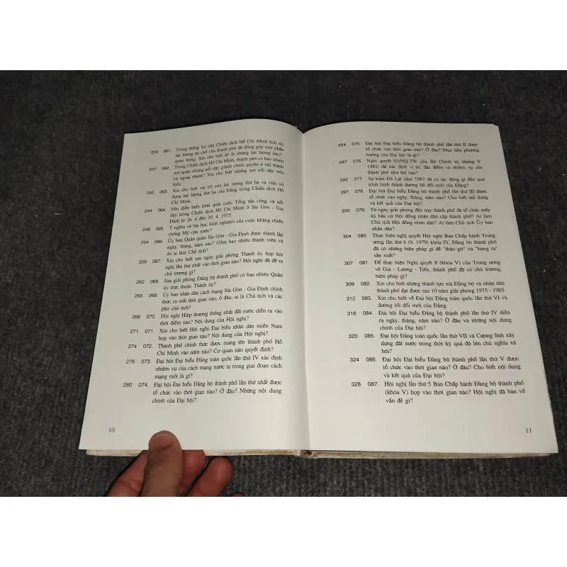 100 CÂU HỎI ĐÁP VỂ LỊCH SỬ ĐẢNG BỘ THÀNH PHỐ HỒ CHÍ MINH 991149