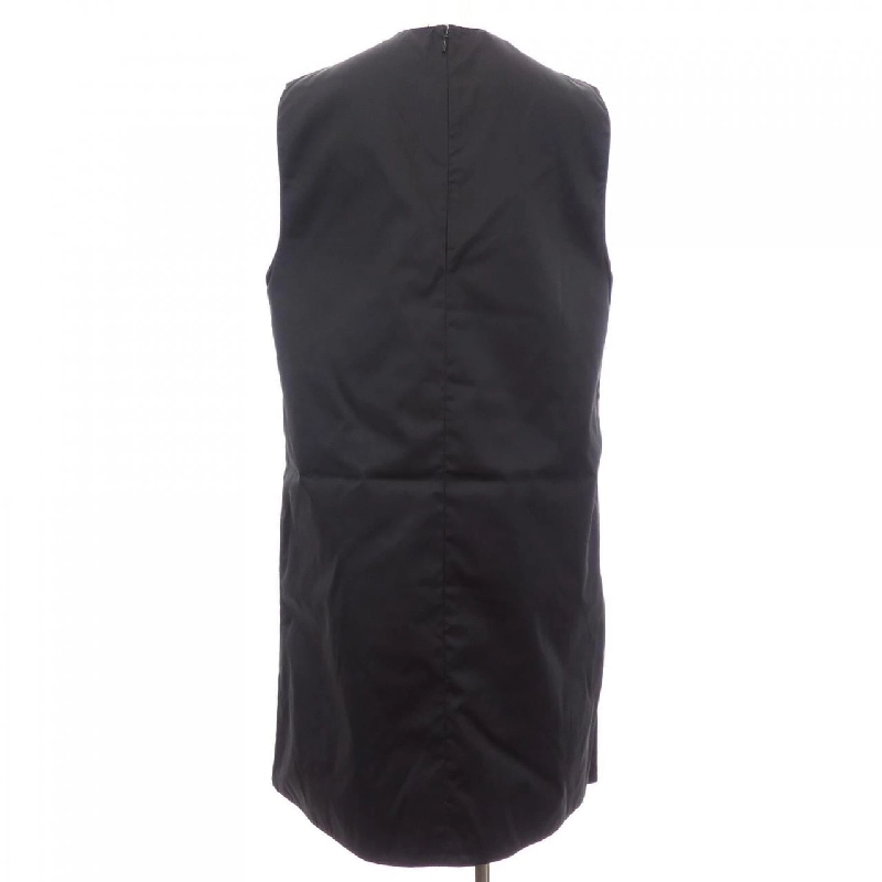 Đầm PRADA logo tam giác RE-NYLON 230652 S211 1WQ8 - Hàng hiệu Authentic 810871