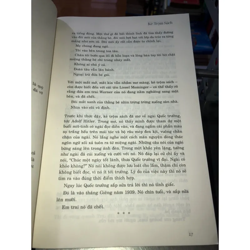 Kẻ trộm sách - Markus Zusak 974199