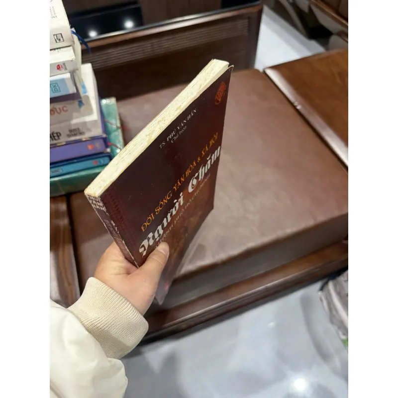 ĐỜI SỐNG VĂN HÓA & XÃ HỘI NGƯỜI CHĂM TP.HCM – TÀI LIỆU NGHIÊN CỨU GIÁ TRỊ- K4 1019947