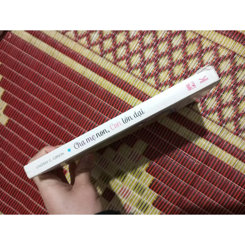 Sách làm cha mẹ - Cha mẹ non, con lớn dại - Lindsay C. Gibson - Giá bìa 134k 702789