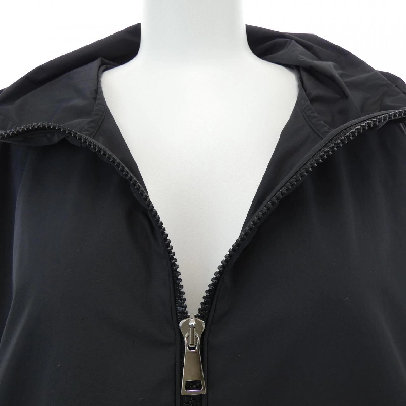 Moncler MONCLER TYX Jacket - Hàng hiệu Chính hãng 821234