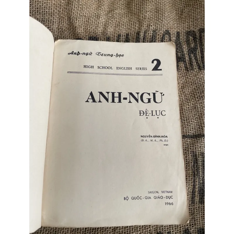 Anh ngữ đệ lục 2; 1966 1013122