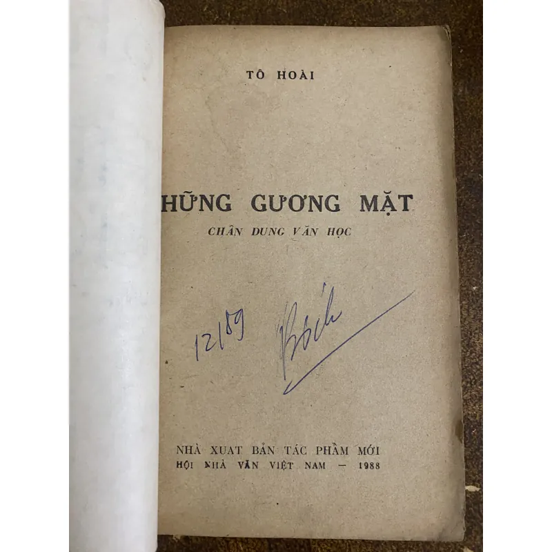 Tô Hoài- Những gương mặt  1025531