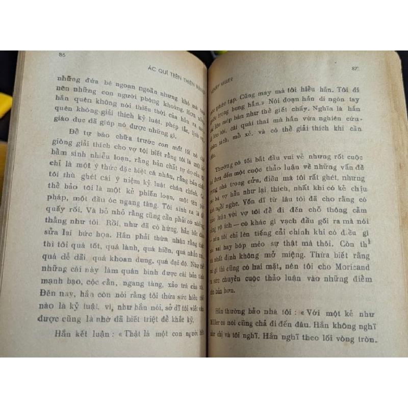 Ác qủi trên thiên đàng - Henry Miller ( bản dịch của Tâm Nguyễn ) 740224