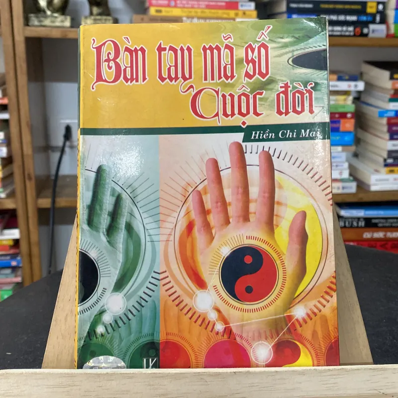 📙 Sách “Bàn Tay Mã Số Cuộc Đời” tác giả Hiền Chi Mai 747276