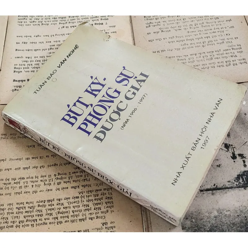 Bút ký - phóng sự được  giải (1996-1997) 726038