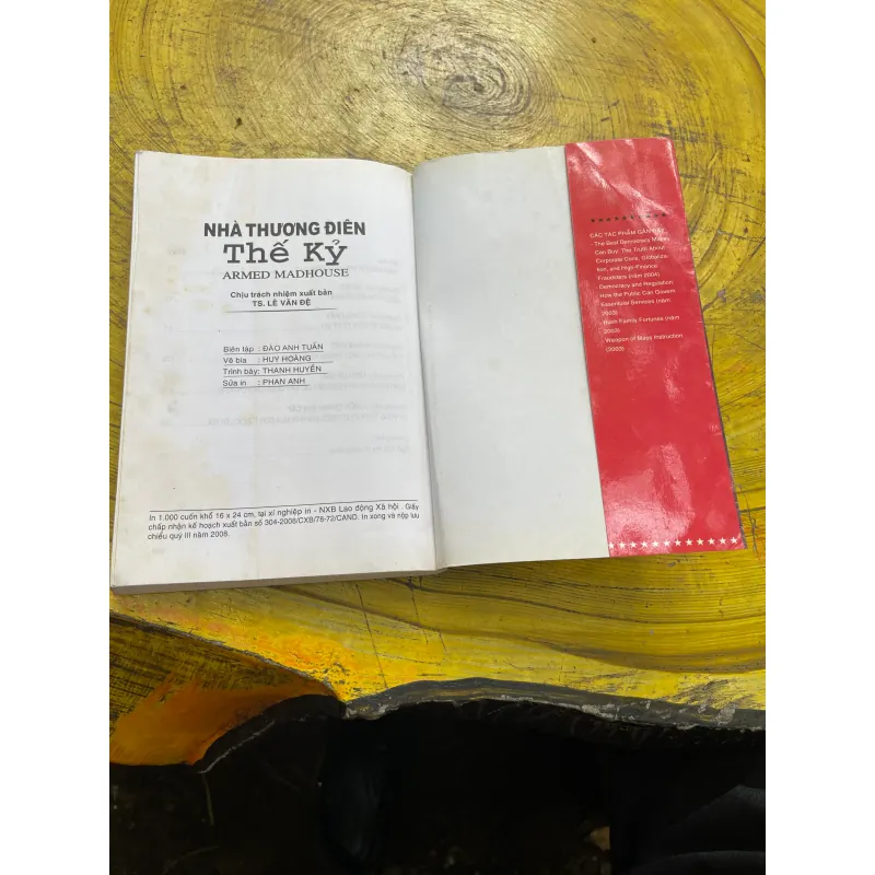 NHÀ THƯƠNG ĐIÊN THẾ KỶ- GREG PALAST 723107