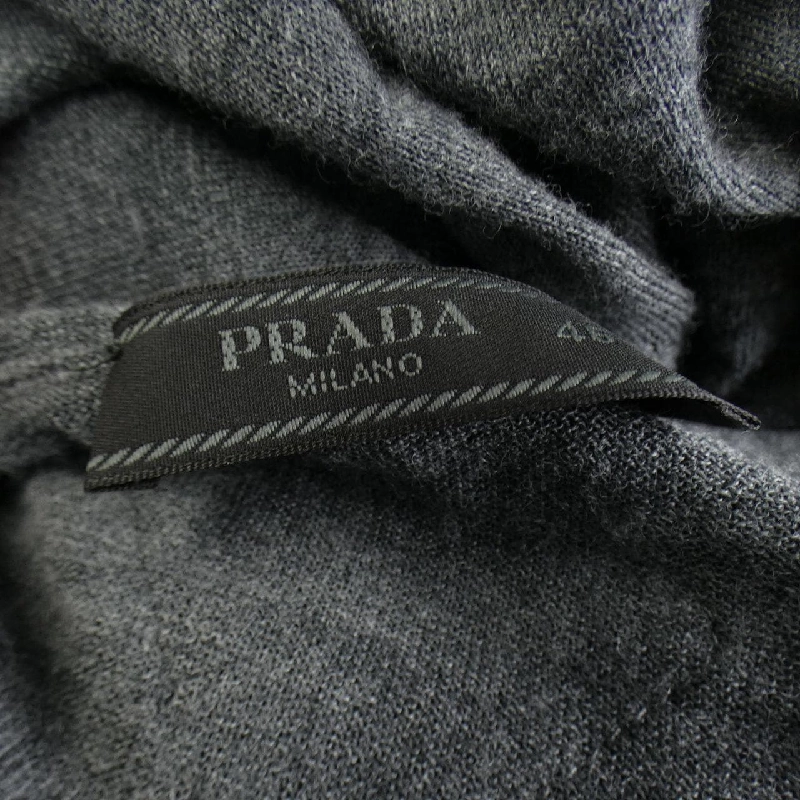 Áo khoác cardigan PRADA - Hàng hiệu Authentic 899750