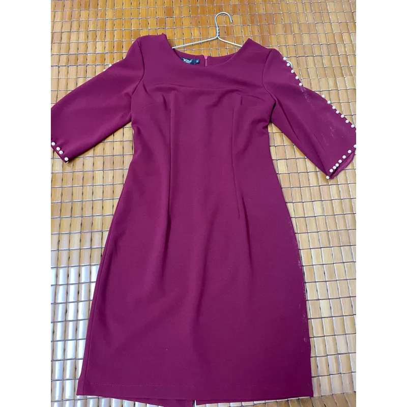 Váy công sở, màu đỏ đô, size M 560152