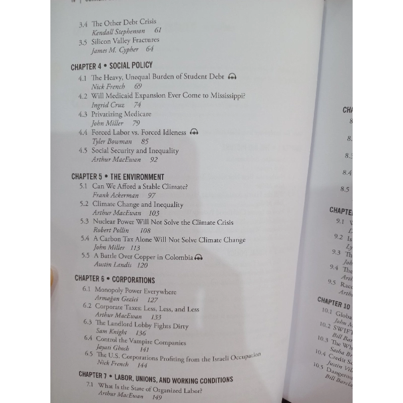 Current Economic Issues - Dollars&Sense 1021771