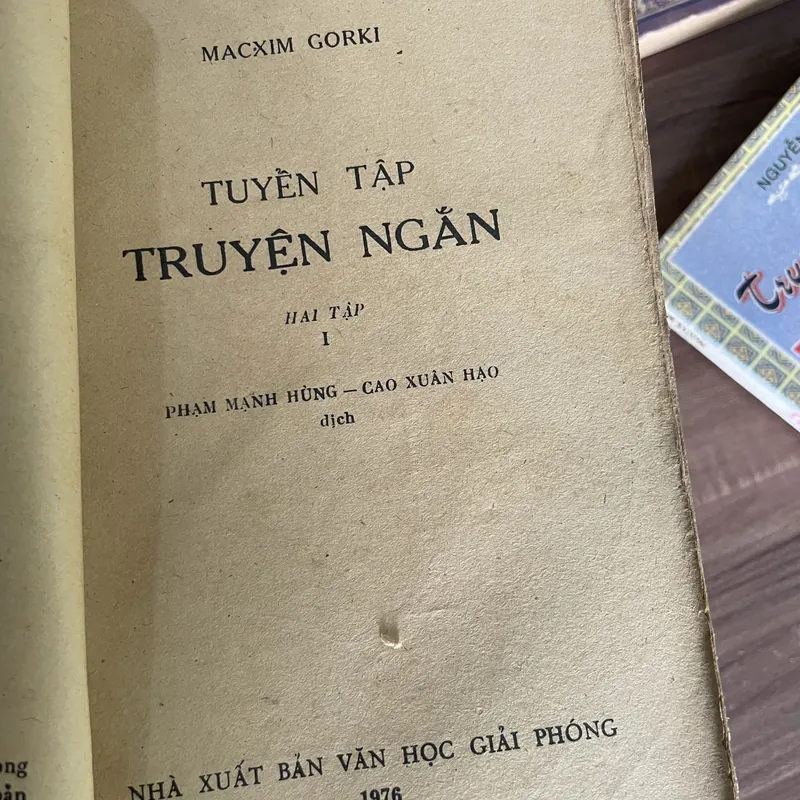 Truyện ngắn Gorki - hơn 800 trang  705098