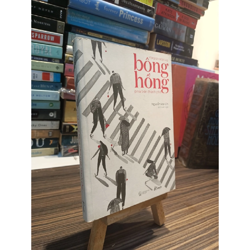 Harpocrates và bông hồng phía trên thành phố - Nguyễn Mai Chi 122671