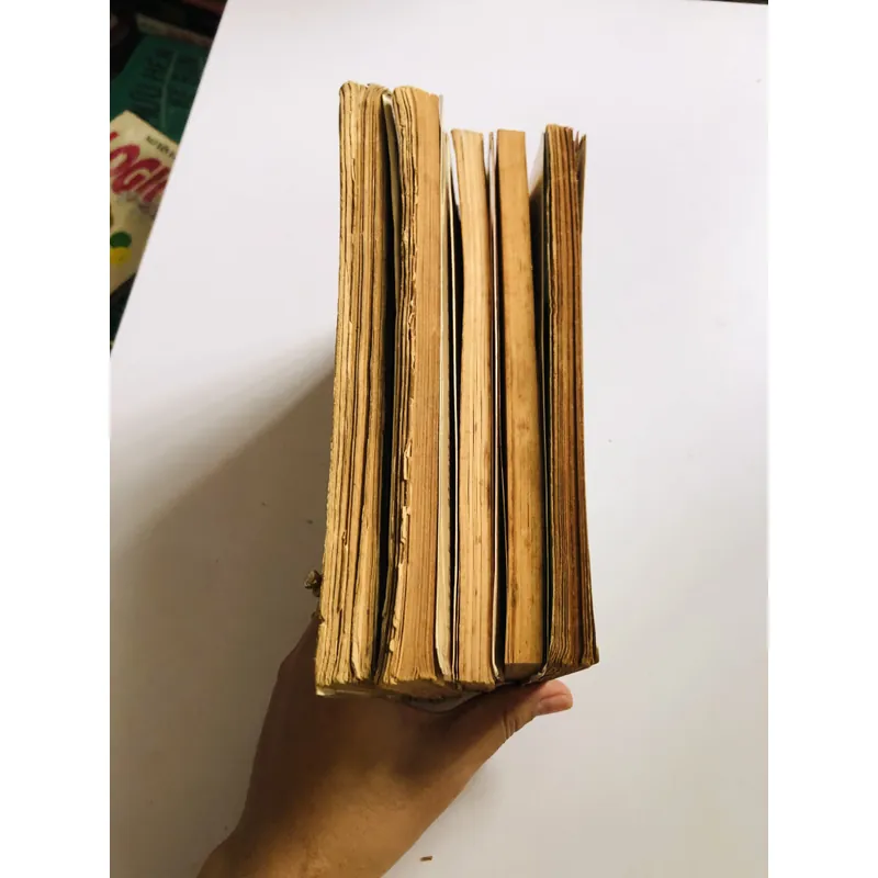 BỘ 5 TẬP ANH NGỮ THỰC DỤNG – GS. LÊ BÁ KÔNG 718097