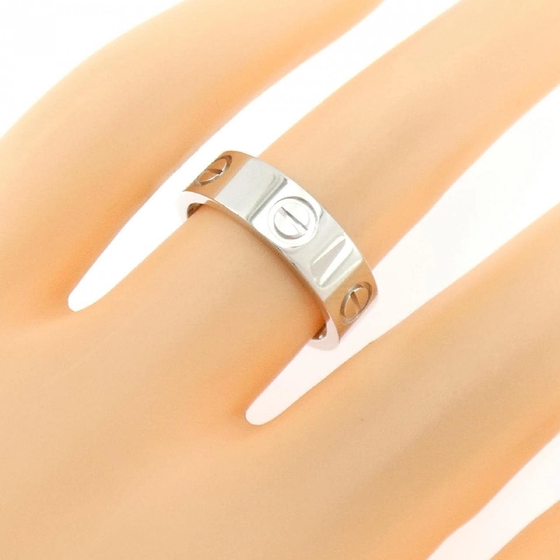 Nhẫn Cartier Love 665282