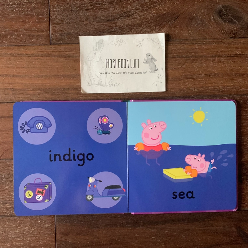 Sách ngoại văn Colours With Peppa, Used, Board Book 540732