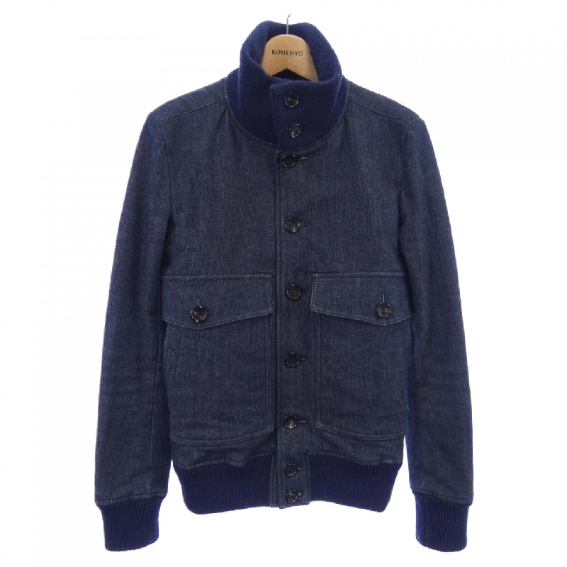 Áo khoác AKM - Hàng hiệu Authentic 821213